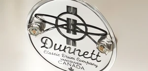 Firma Dunnett Drums debiutuje wspólnie z firmą Remo