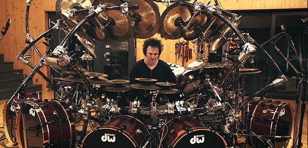 Terry Boizzio wystąpi 1 czerwca na Drums Fusion w Bydgoszczy