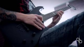 Ola Englund ogrywa Washburn'a Parallaxe PXS10EC