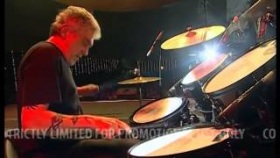 Steve Gadd drum solo (Java Jazz fest 2008)