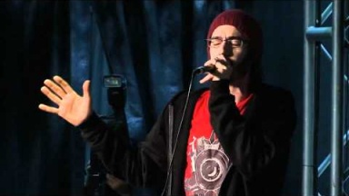 Shlomo (U.K.) ? Winner of BOSS Loop Station World Championship 2011